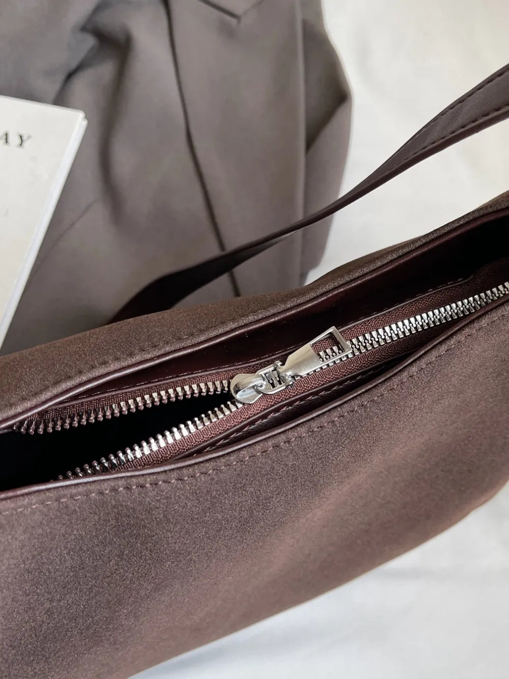 0b5bc37e-787e-498d-ac5a-f2aa88a06ada-Max