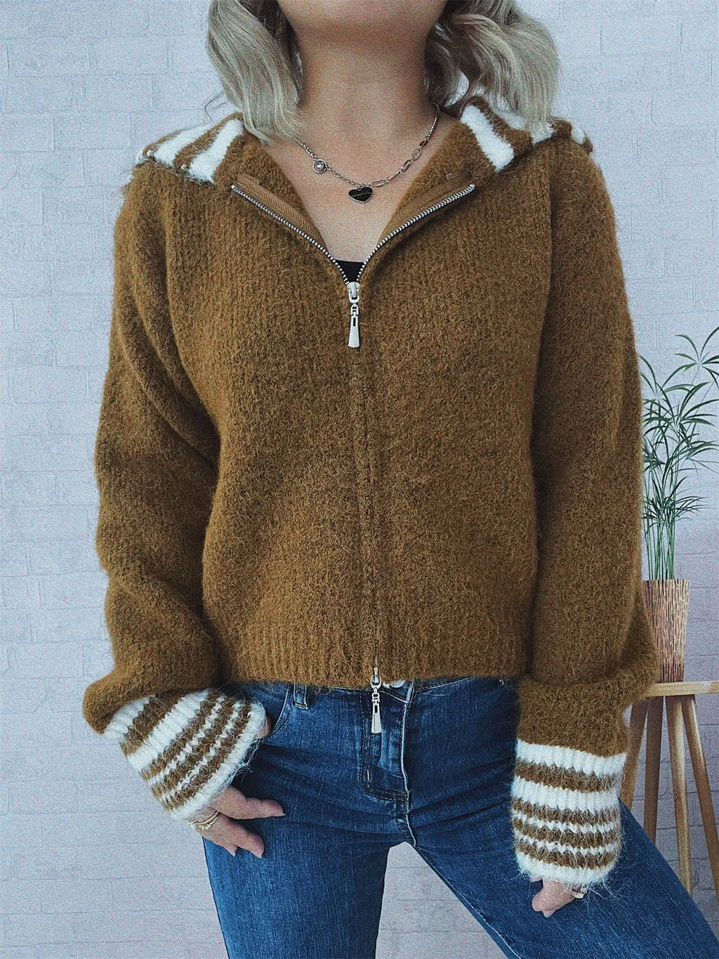 7c9a08aa8cd54209b28babb47382aa04-Max-Origin