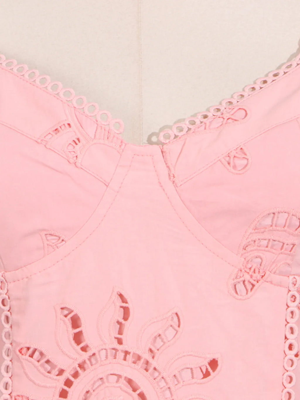 84dc05fd9ed142ff9c72f9bbc68b1e38-Max-Origin