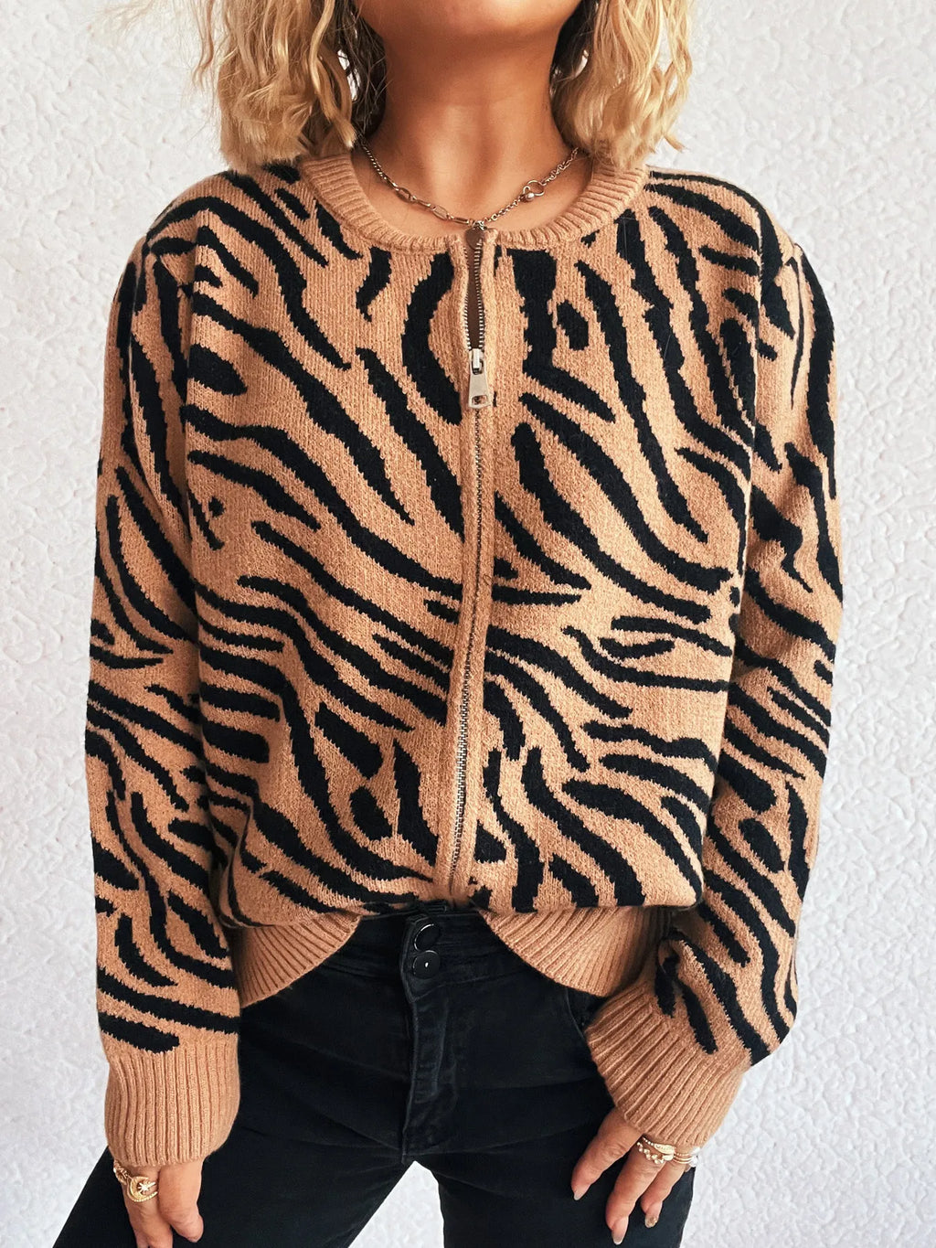 b49c35553dac47d3a2c6cc69d50d28d1-Max-Origin